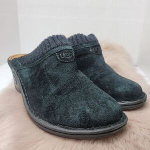 UGG Gael Black Suede Shearing Sheepskin Women’s Clogs Size 9